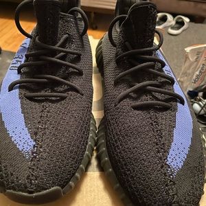 Adidas Yeezy 350 Dazzling Blue